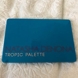 Natasha Denona tropic palette